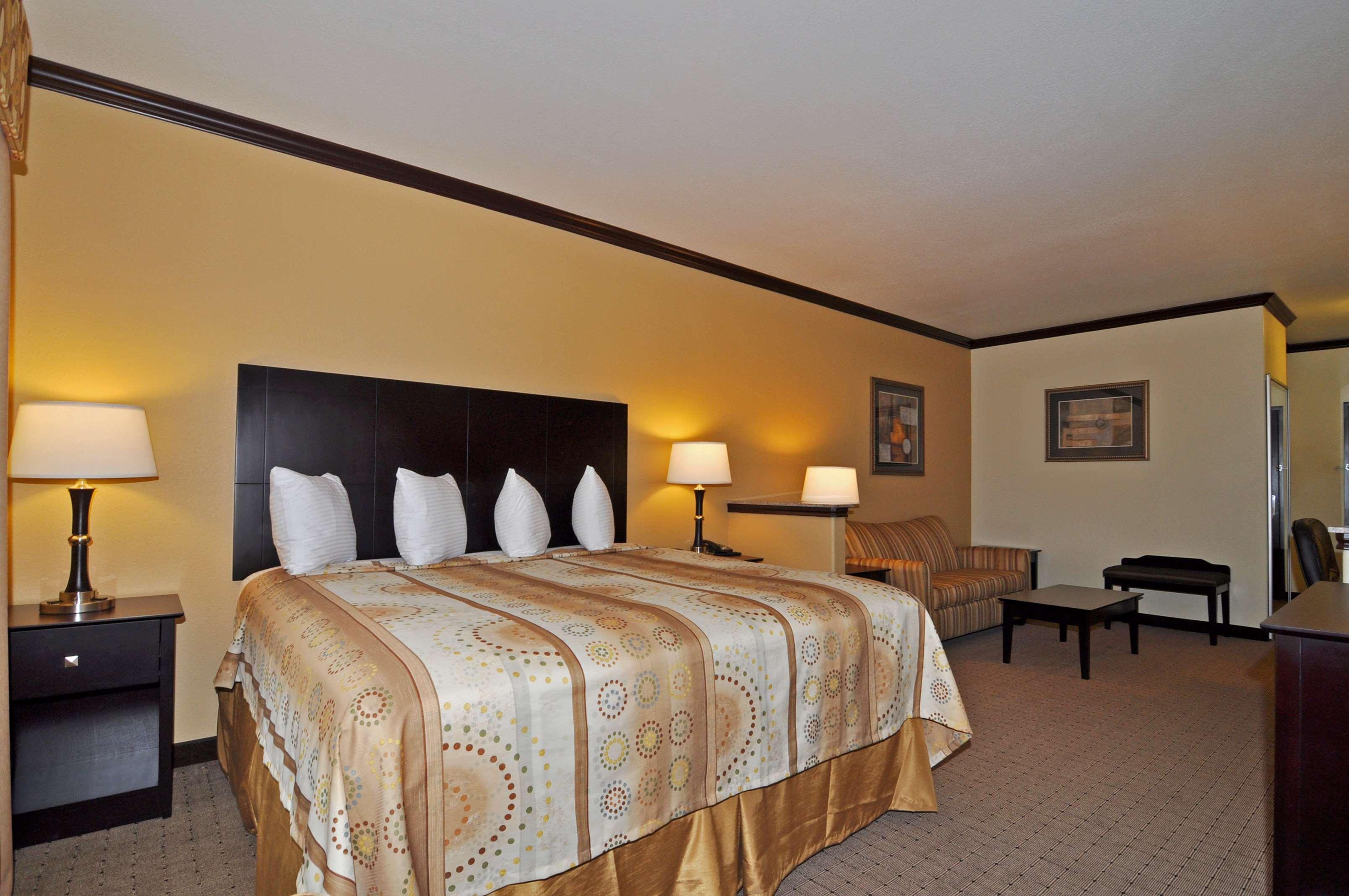 Best Western Plus Royal Mountain Inn & Suites Athens Quarto foto